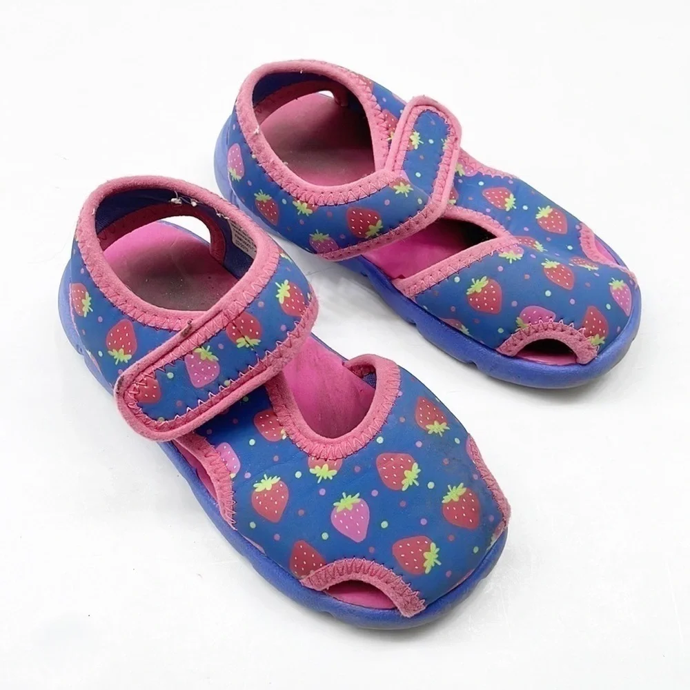 Blue strawberry print toddler girls water shoes